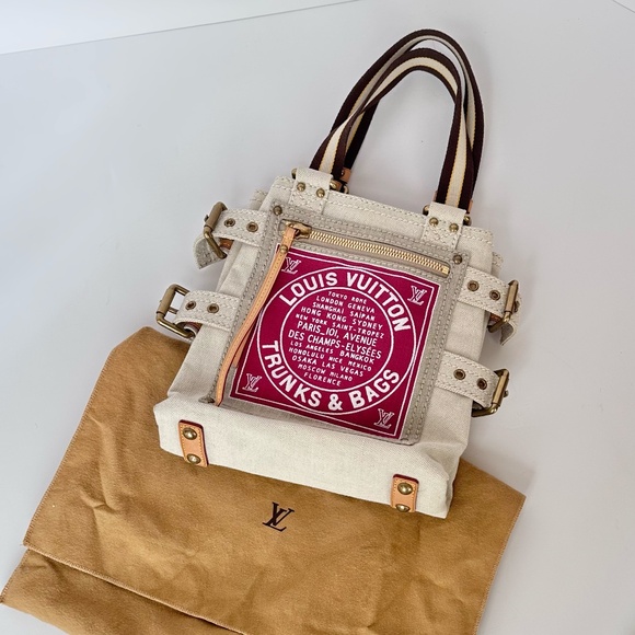 Louis Vuitton Limited Edition Cruise Line Globe Shopper PM Pink Tote - Picture 11 of 11